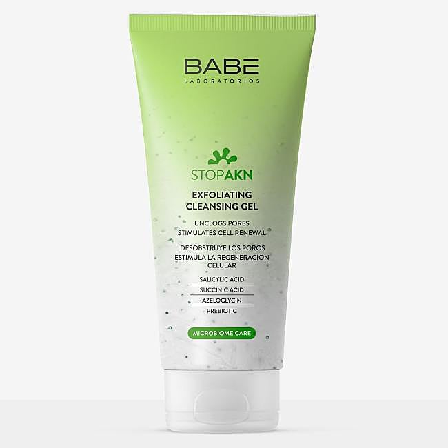 Stop Akn Gel Limpiador Exfoliante de Laboratorio Babé.